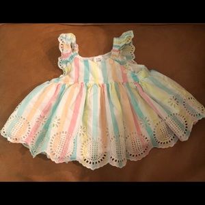 Baby gap girls top 6-12 months